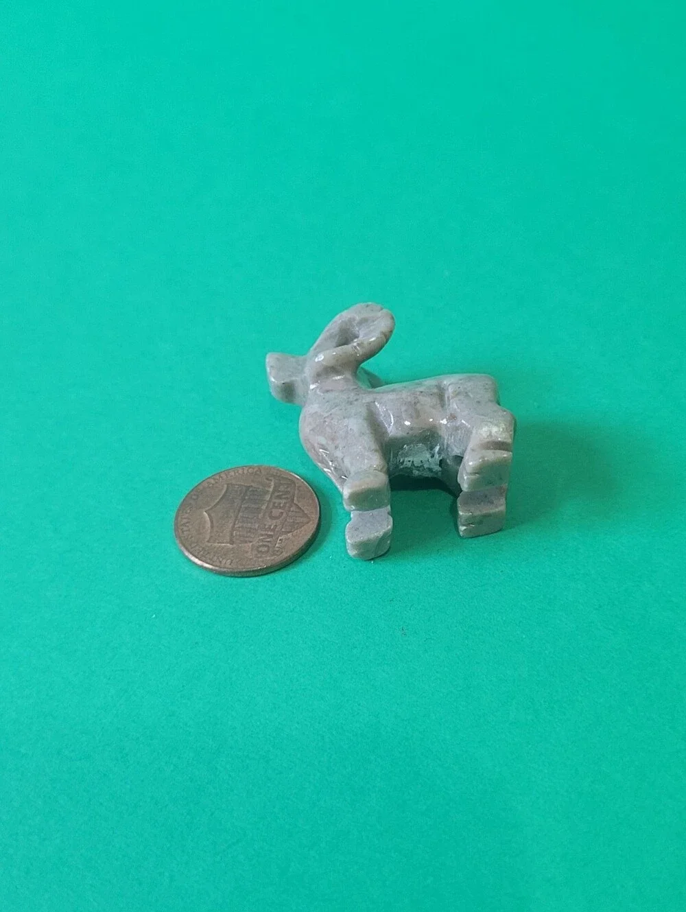 Grey BIGHORN SHEEP RAM figurine gem stone gemstone SOAPSTONE love rams 1